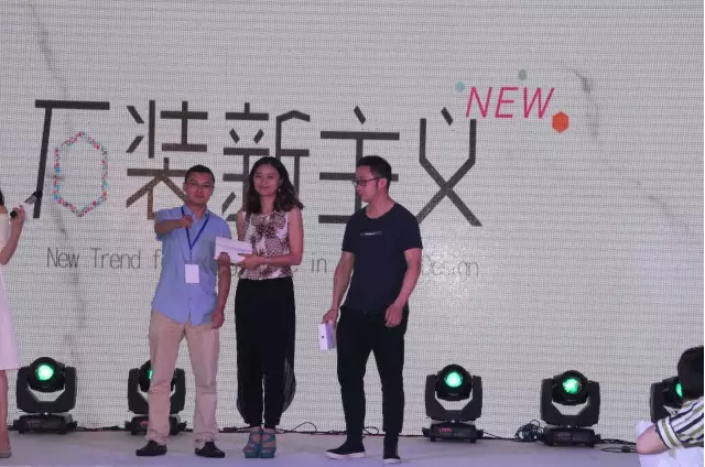 1481352195596033.png blob.png