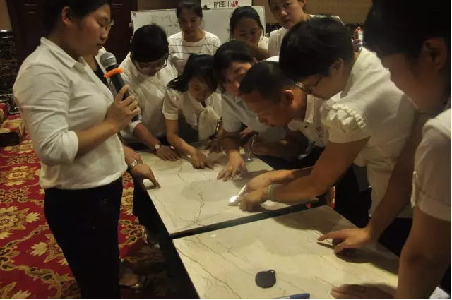 1481533441106903.png blob.png