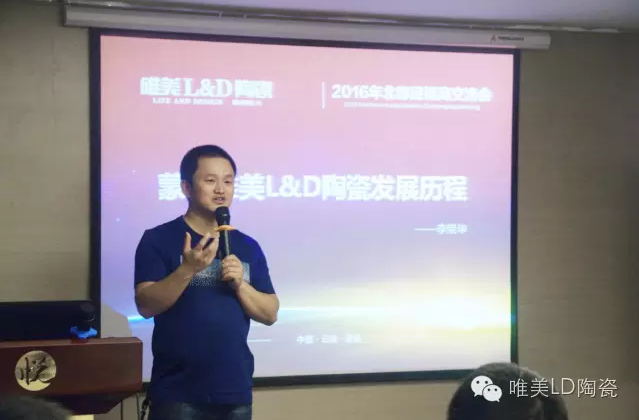 1481534494944977.png blob.png