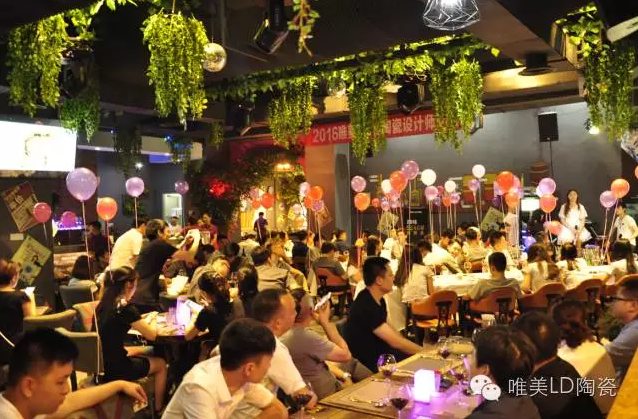 1481591078134818.png blob.png