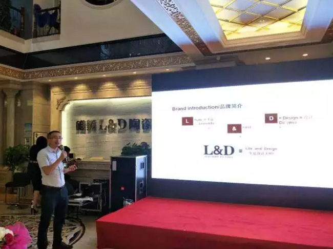 1506396239158572.png blob.png